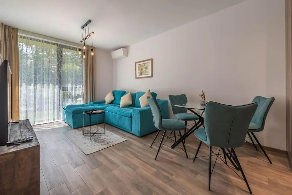 Azur Deluxe Apartment Varna Bulgaria