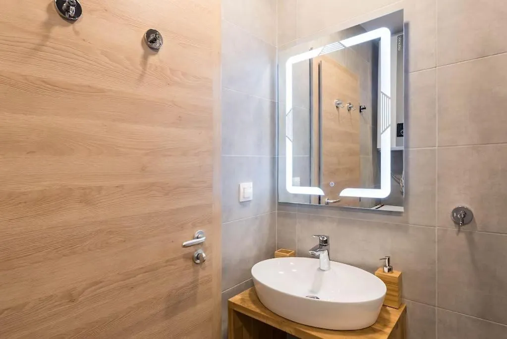 Azur Deluxe Apartment Varna Bulgaria