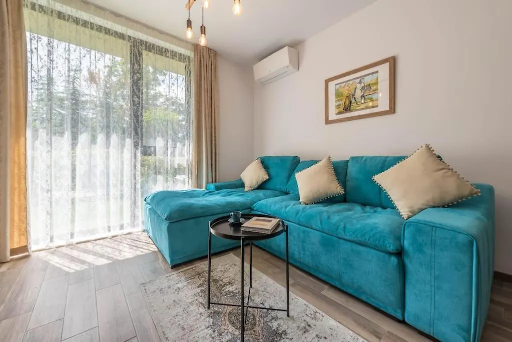 Azur Deluxe Apartment Varna  Saints Constantine and Helena