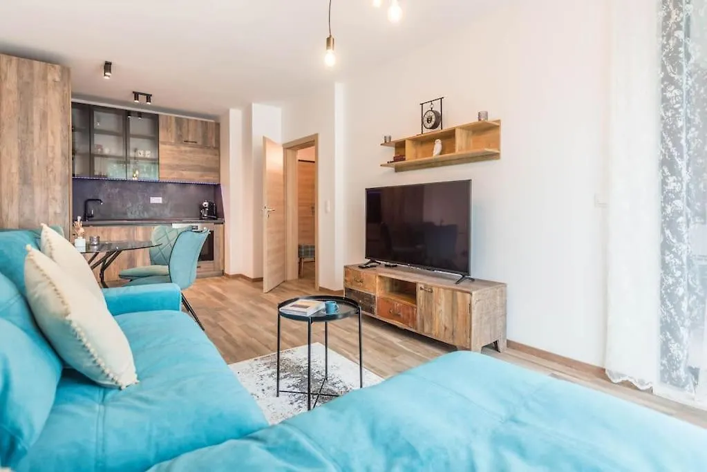 Azur Deluxe Apartment Varna