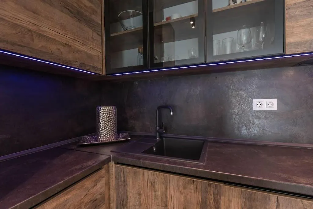 Azur Deluxe Apartment Varna 0*, Saints Constantine and Helena