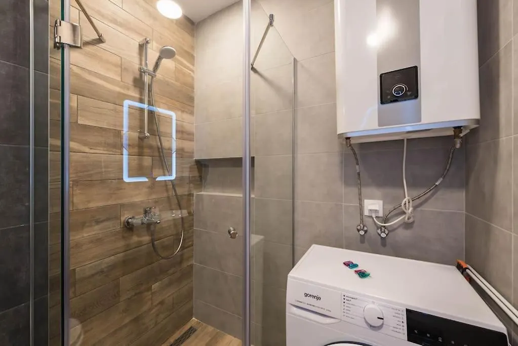 Azur Deluxe Apartment Varna